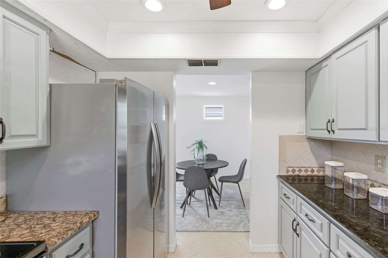 Image 17 of 54 For 4225 Dristol Avenue