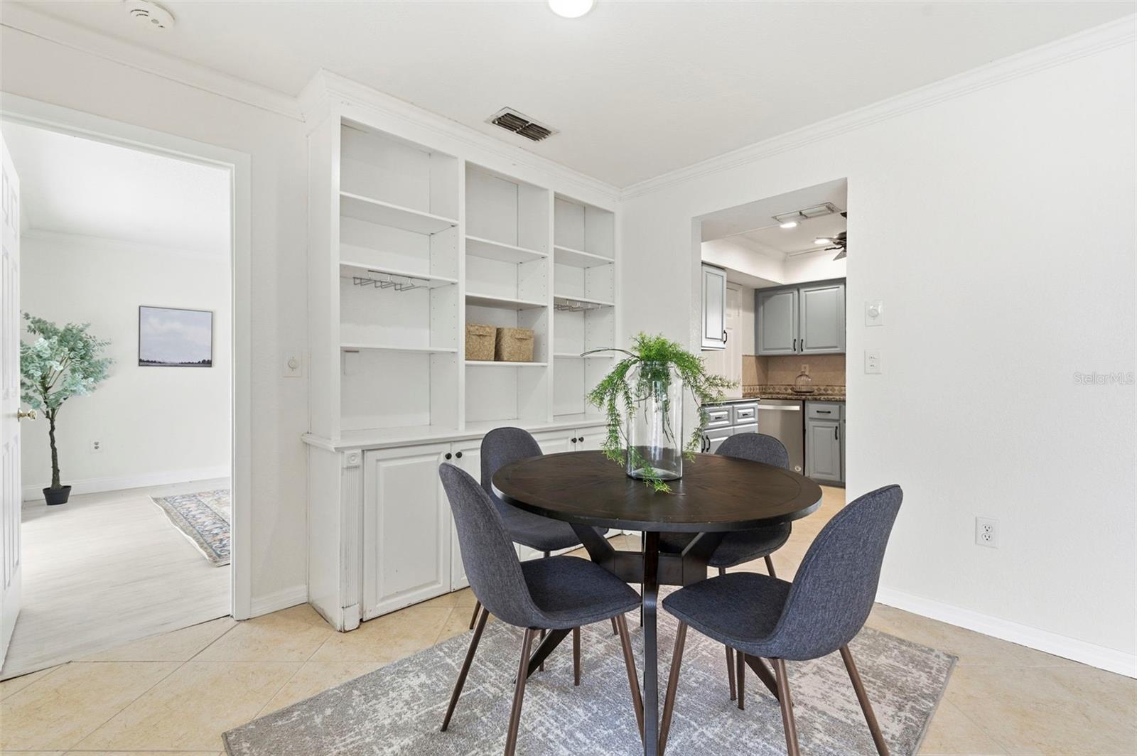 Image 18 of 54 For 4225 Dristol Avenue