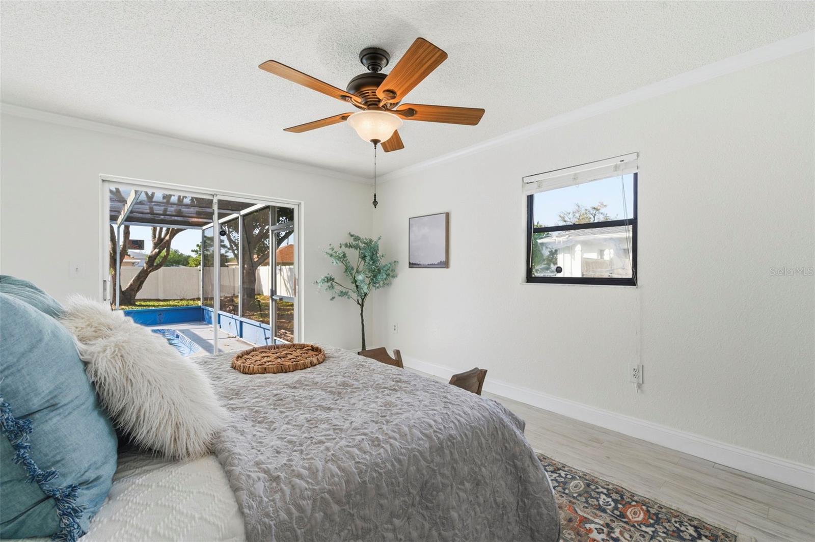 Image 22 of 54 For 4225 Dristol Avenue