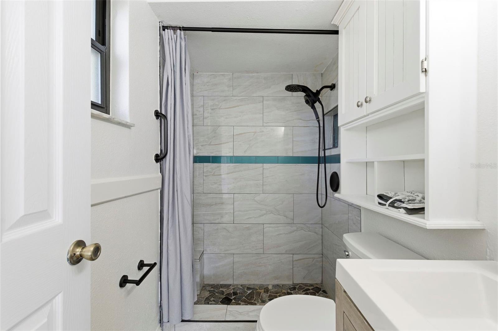 Image 25 of 54 For 4225 Dristol Avenue