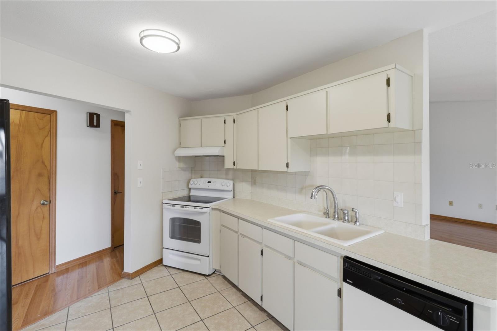 Image 25 of 25 For 12824 Lake Tree Lane