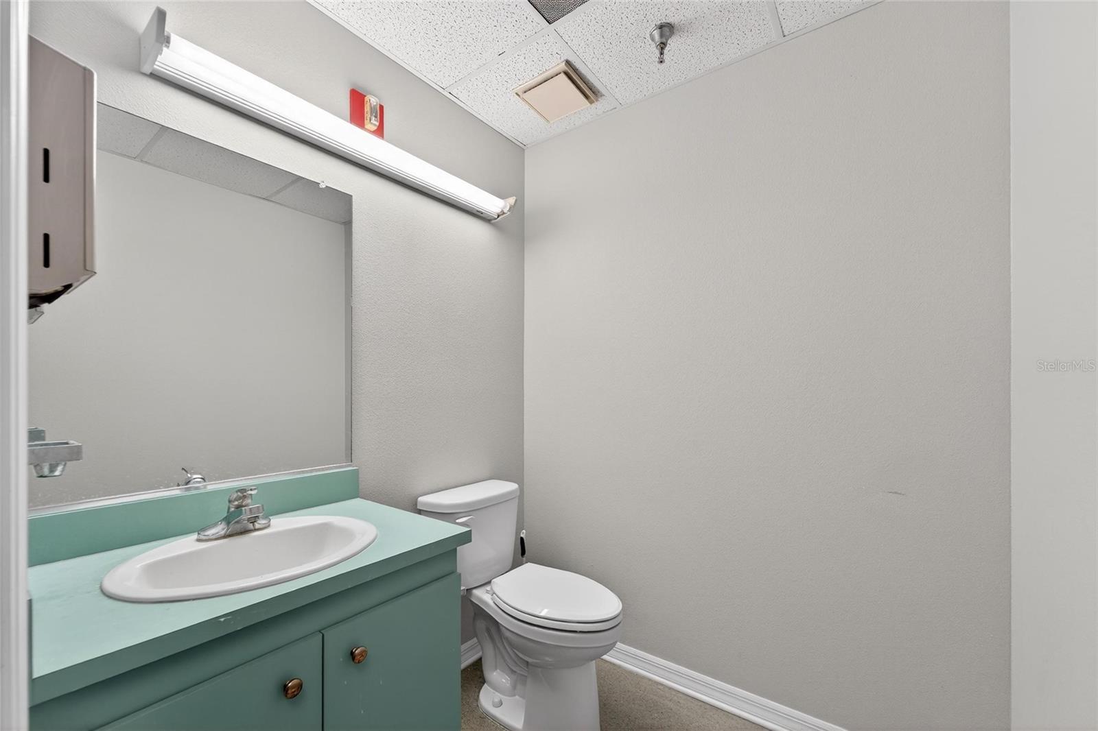 Image 17 of 44 For 106 Evers Street