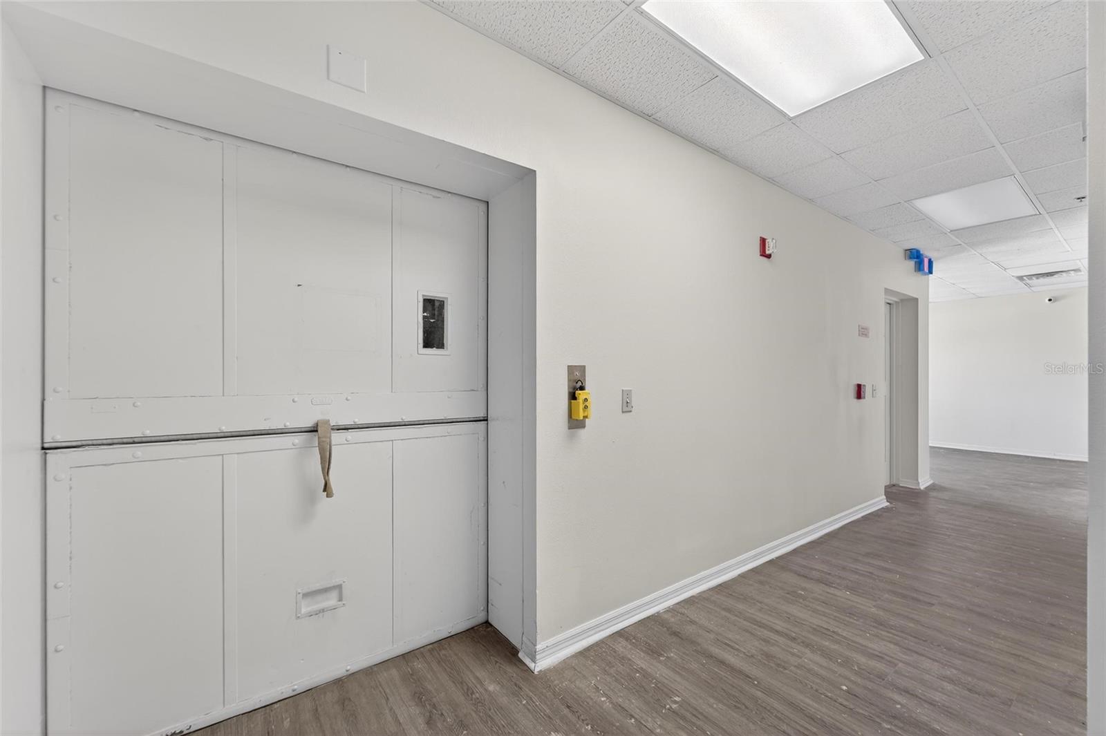 Image 21 of 44 For 106 Evers Street