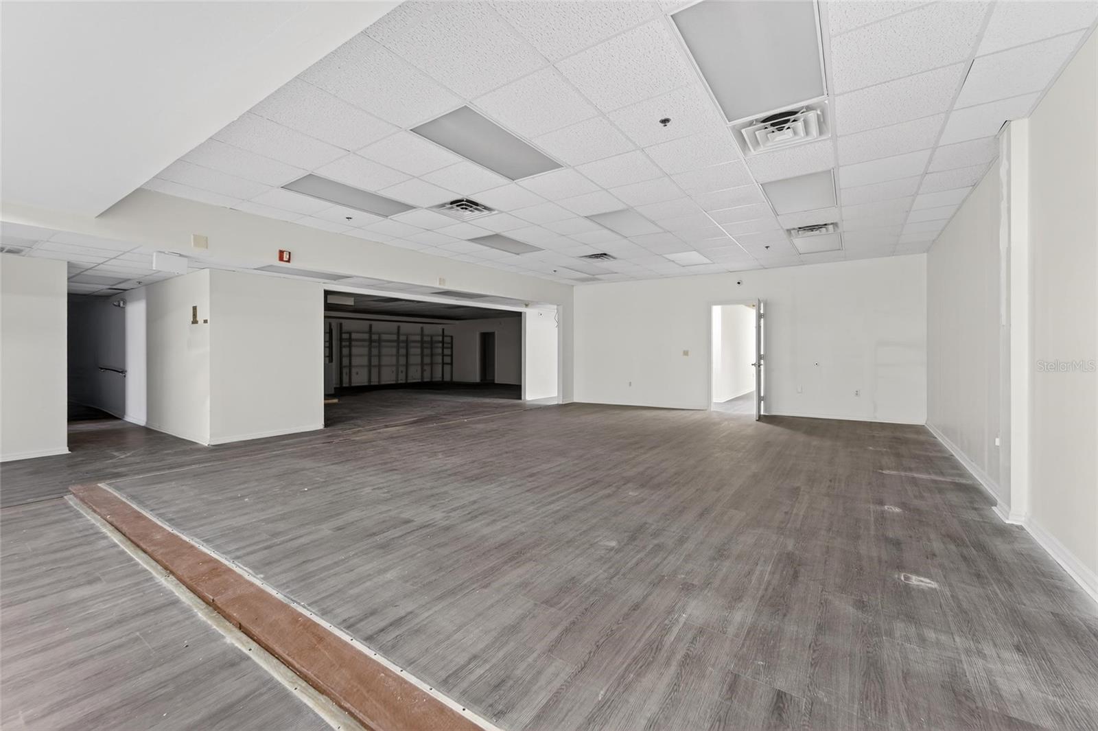 Image 31 of 44 For 106 Evers Street