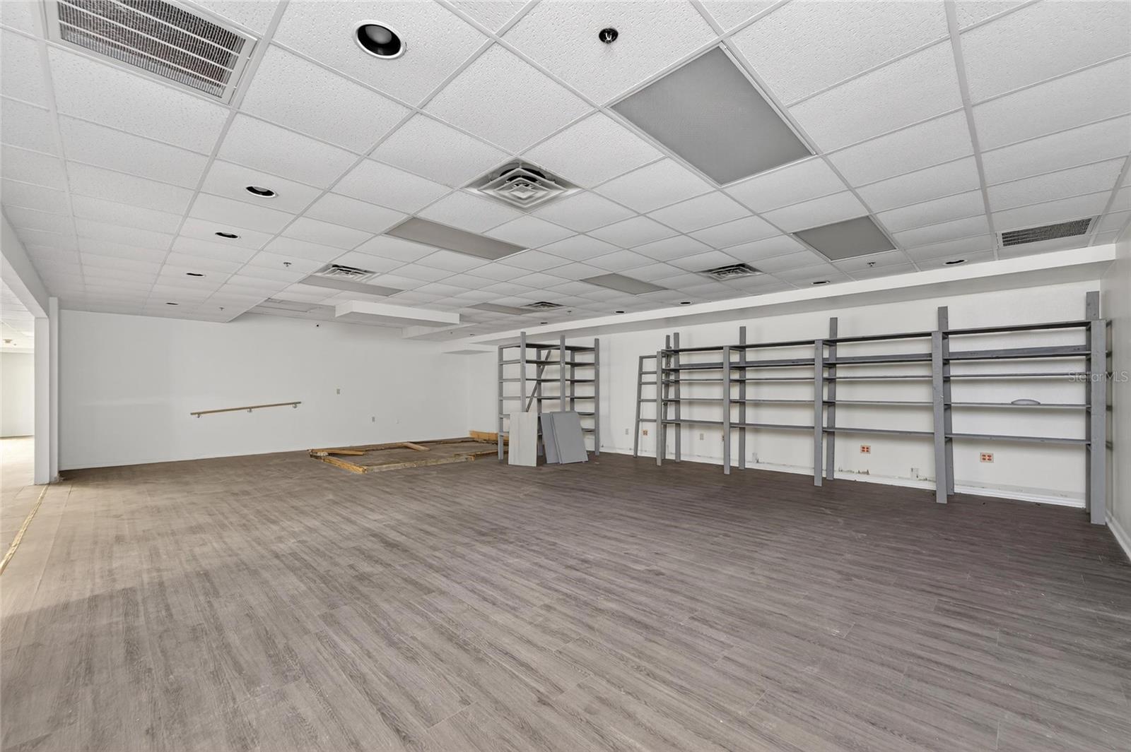 Image 33 of 44 For 106 Evers Street