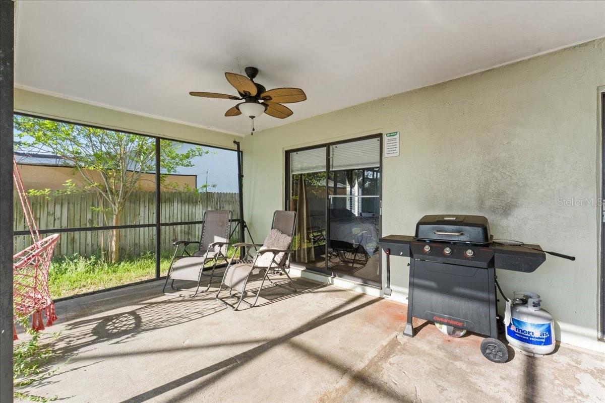 Image 21 of 42 For 905 Stratford Manor Drive