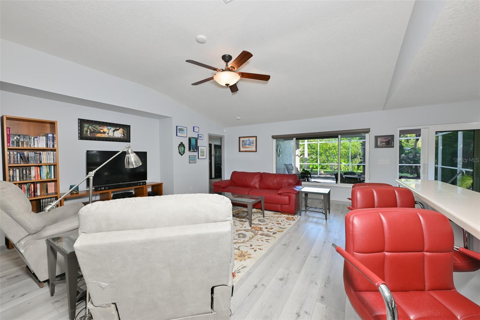 Image 16 of 60 For 4061 Kingsfield Drive