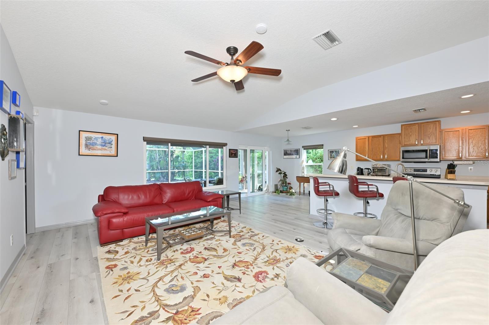 Image 17 of 60 For 4061 Kingsfield Drive