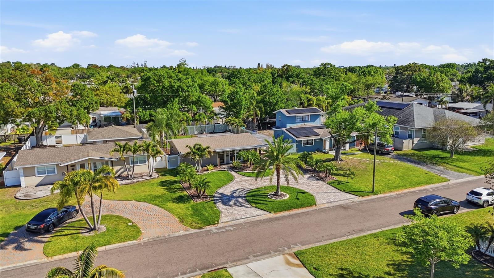 Image 36 of 42 For 471 42nd Avenue Ne