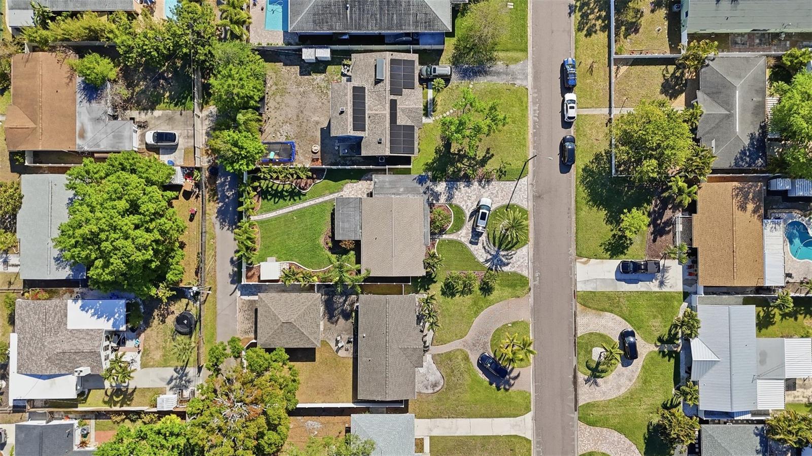 Image 39 of 42 For 471 42nd Avenue Ne