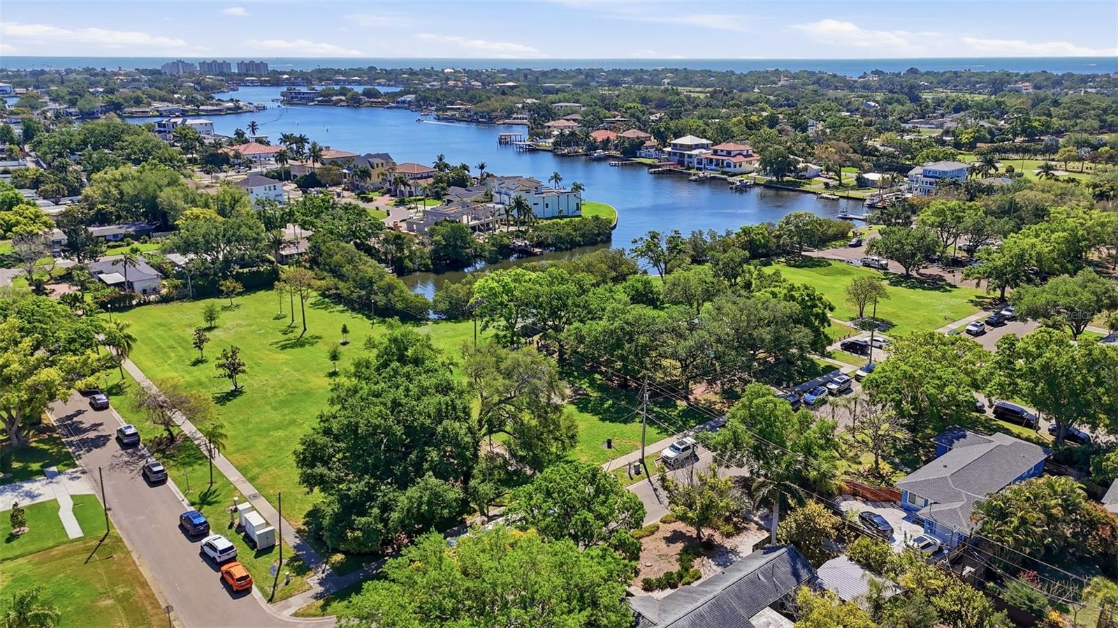 Image 42 of 42 For 471 42nd Avenue Ne