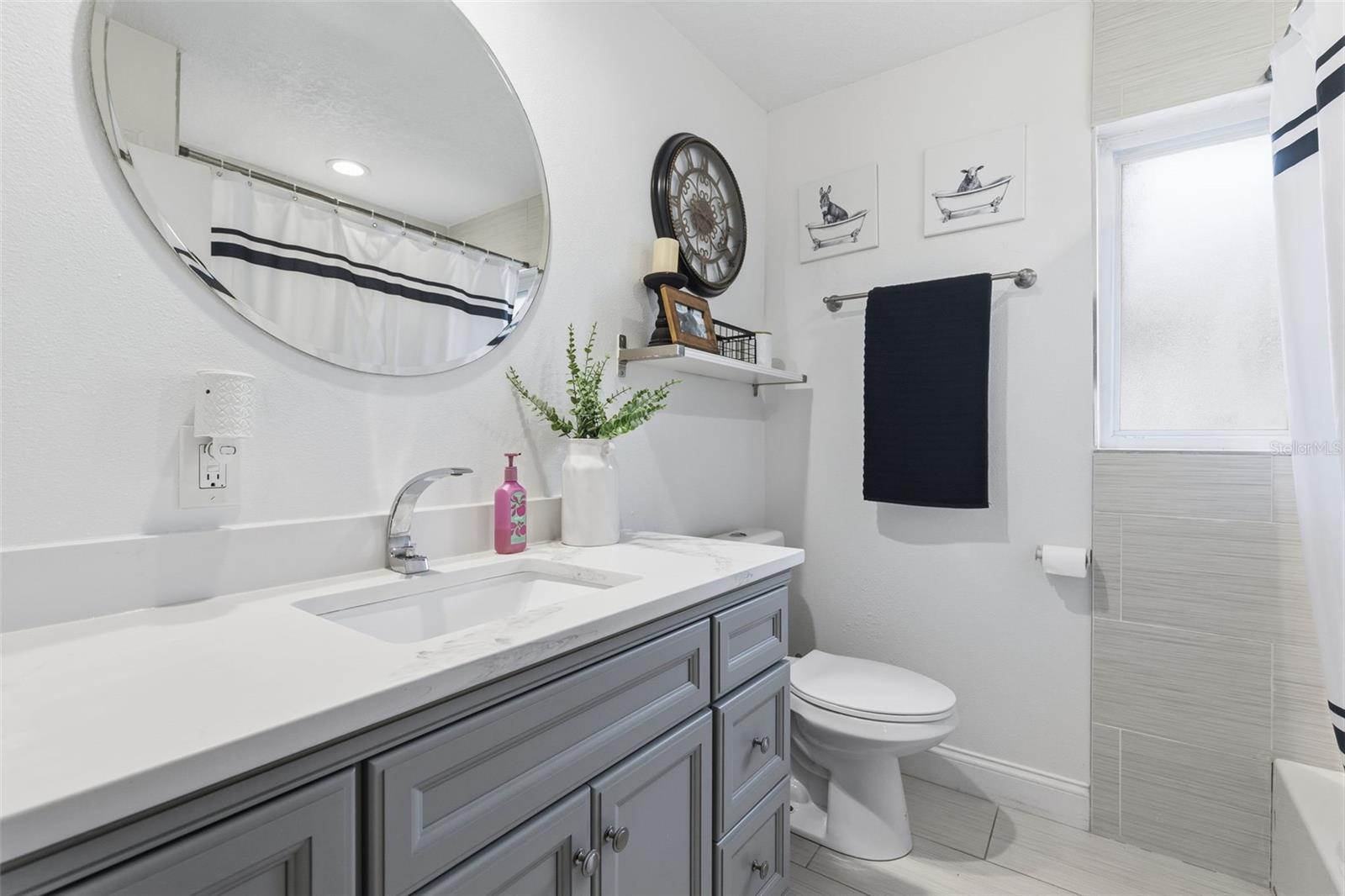 Image 20 of 25 For 4718 22nd Street N