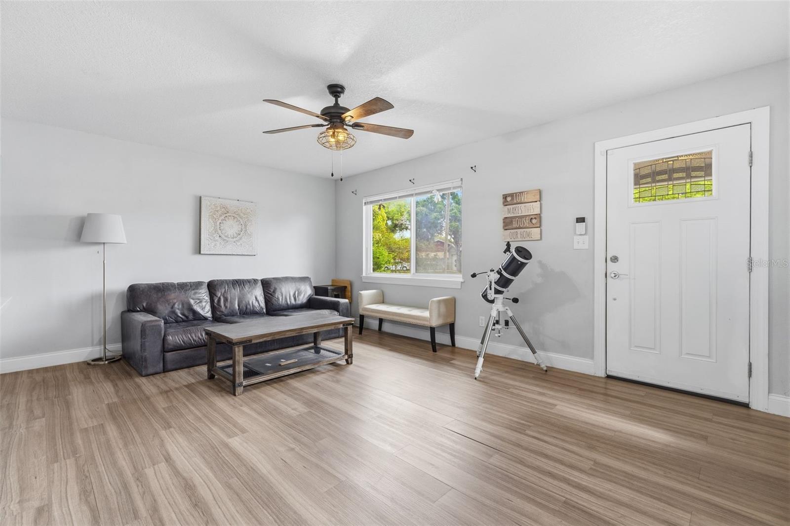 Image 5 of 25 For 4718 22nd Street N