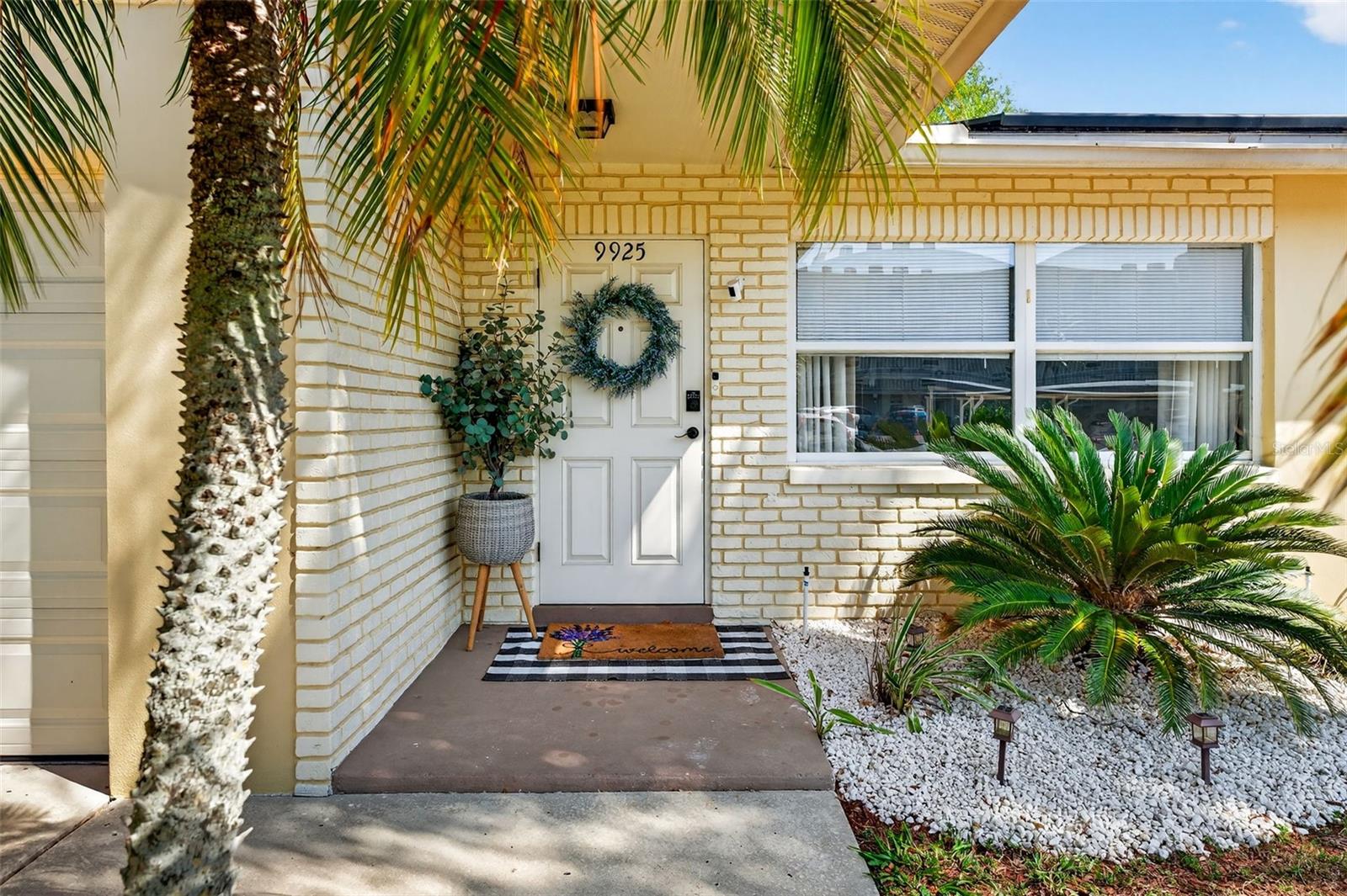 Details for 9925 47th Avenue N, SEMINOLE, FL 33708