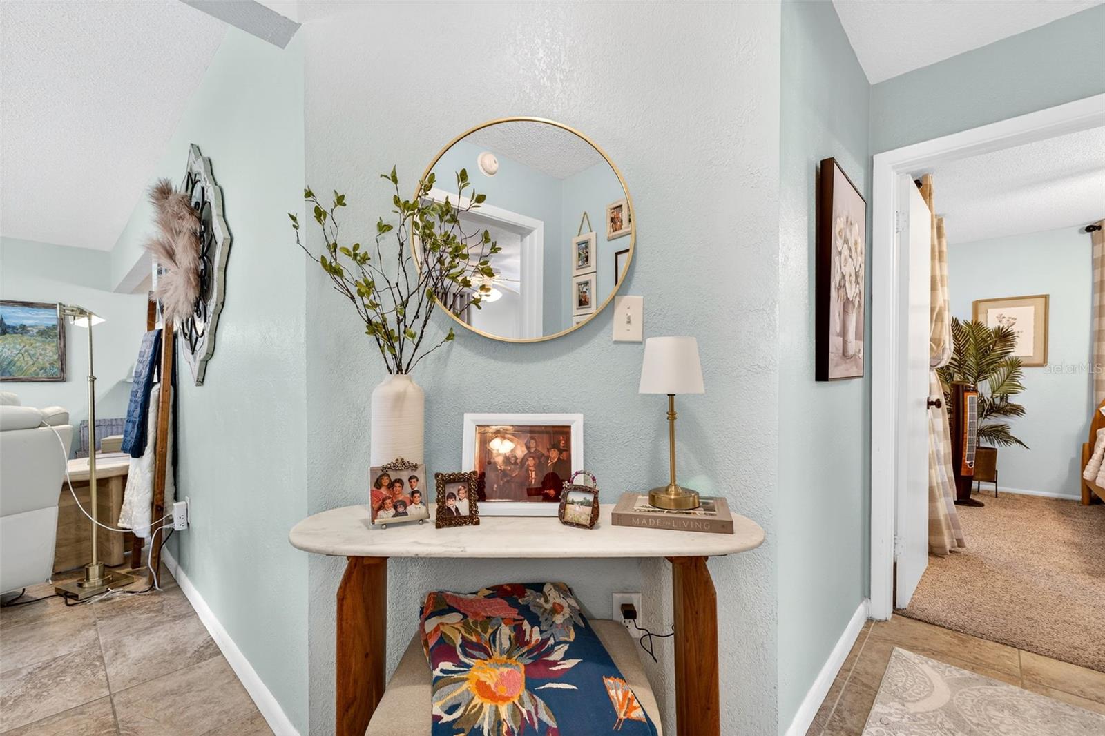 Image 19 of 52 For 9925 47th Avenue N