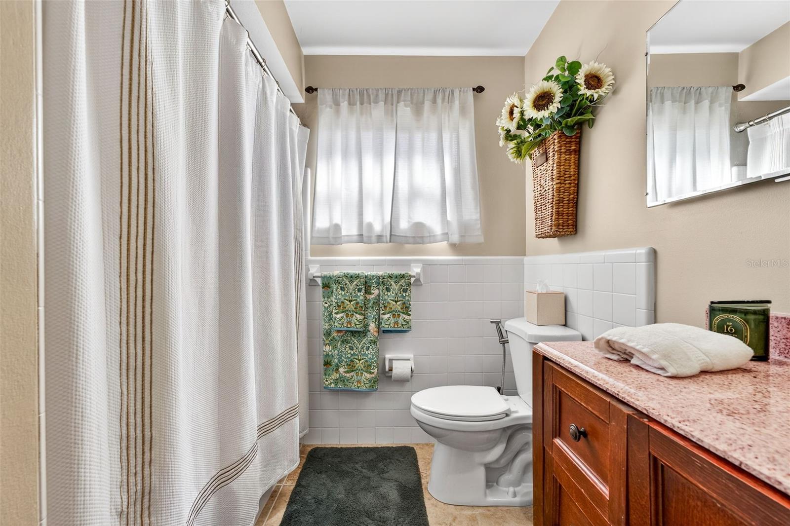 Image 29 of 52 For 9925 47th Avenue N