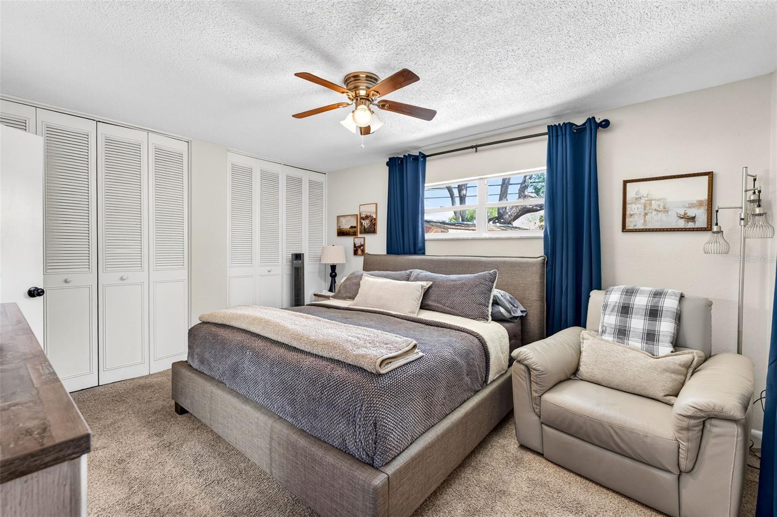 Image 33 of 52 For 9925 47th Avenue N