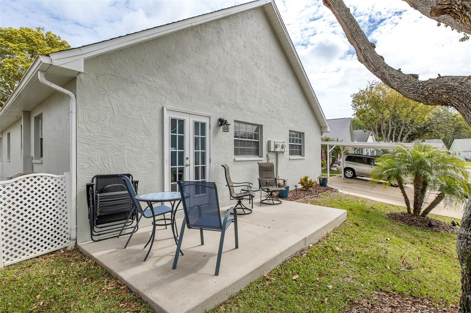 Listing photo id 28 for 6651 Timbercove Lane