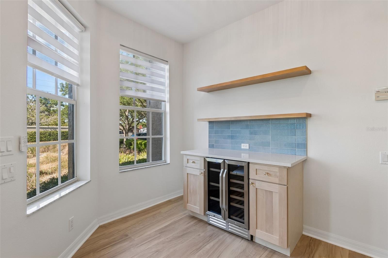 Image 15 of 77 For 6054 54th Street N