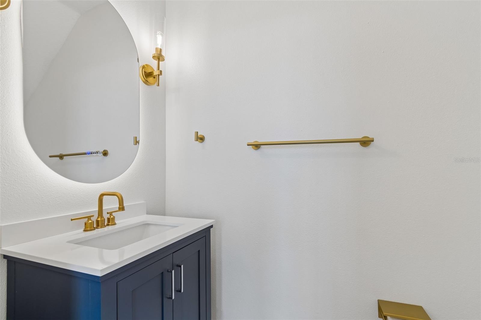 Image 29 of 77 For 6054 54th Street N