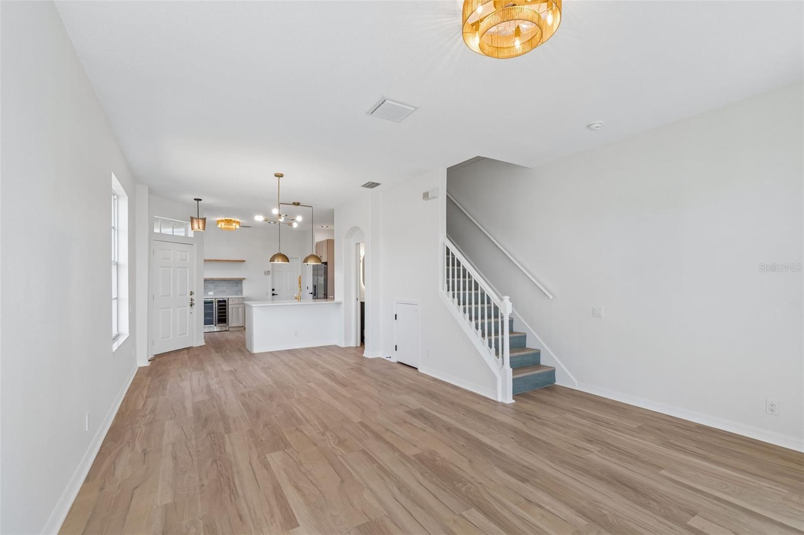 Image 30 of 77 For 6054 54th Street N