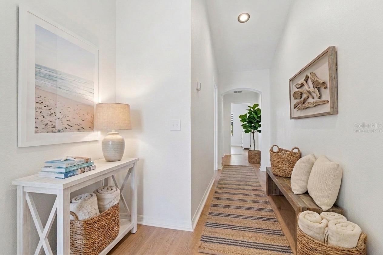 Image 32 of 77 For 6054 54th Street N