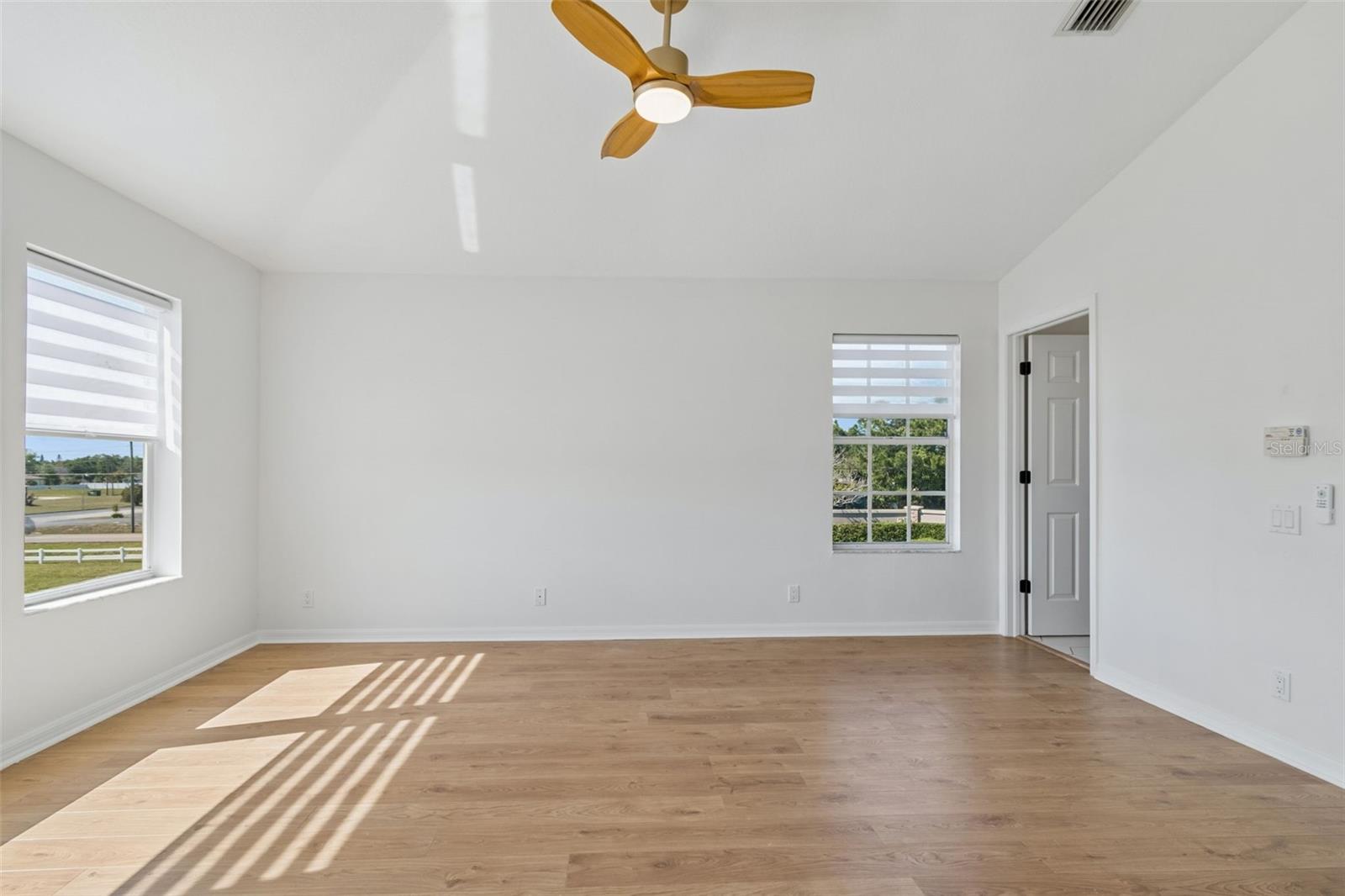 Image 39 of 77 For 6054 54th Street N