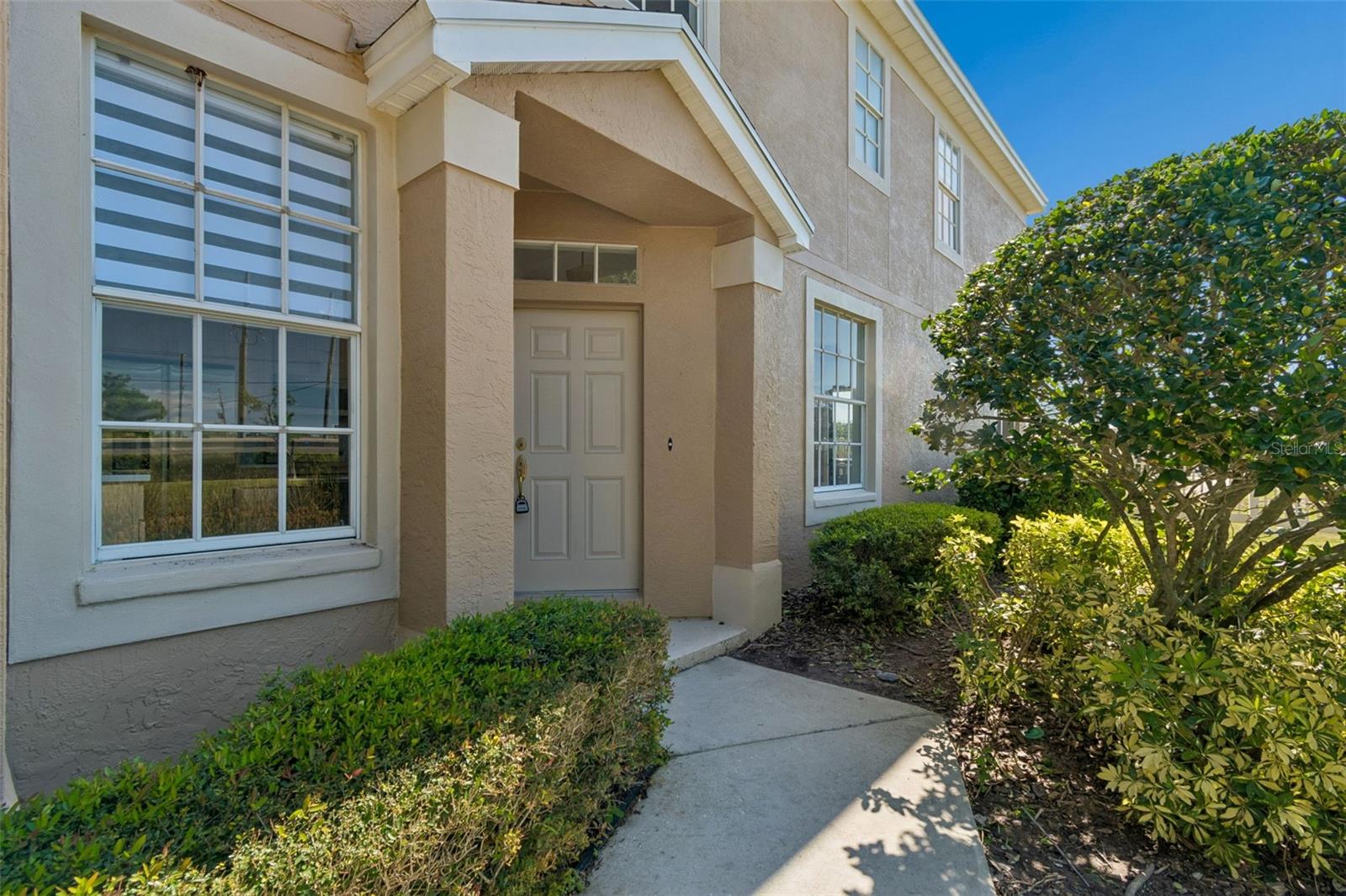 Image 4 of 77 For 6054 54th Street N