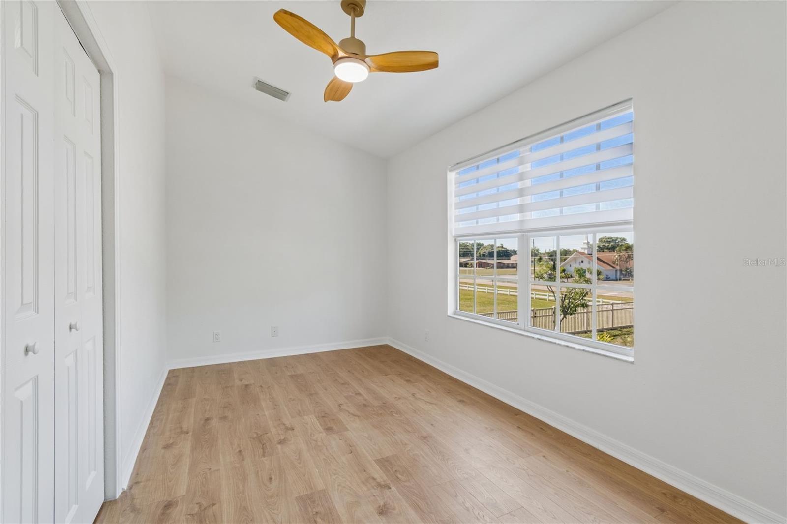 Image 49 of 77 For 6054 54th Street N