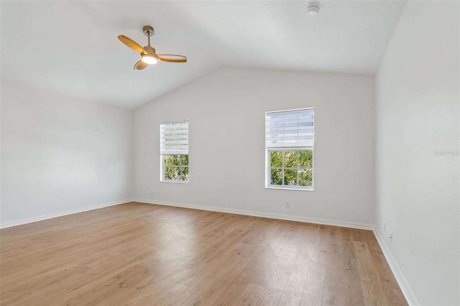 Image 56 of 77 For 6054 54th Street N