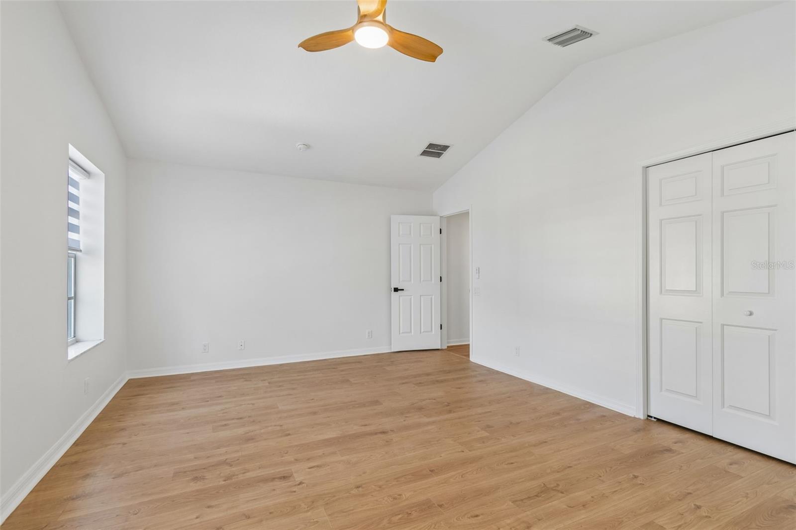 Image 59 of 77 For 6054 54th Street N