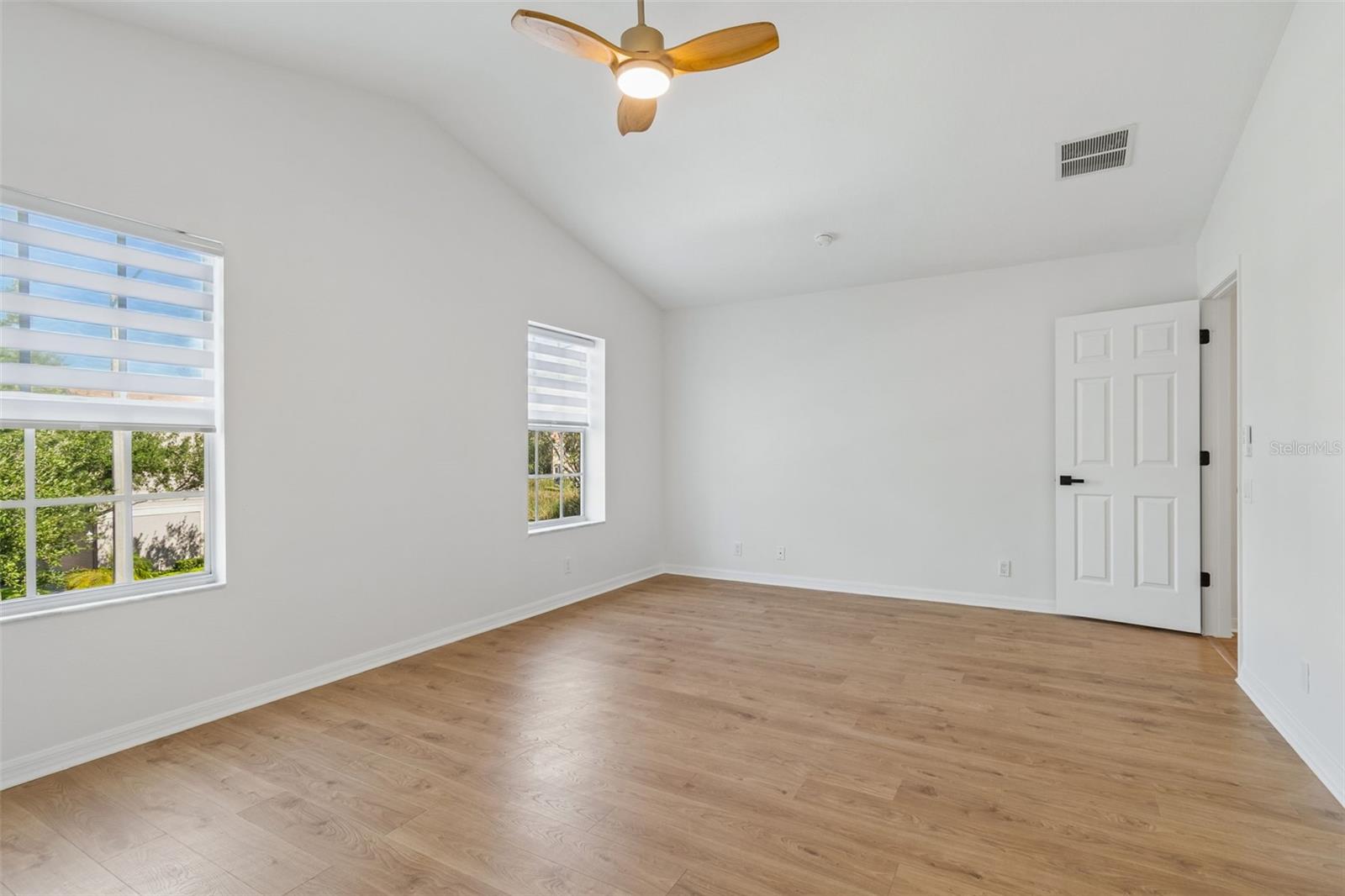 Image 60 of 77 For 6054 54th Street N