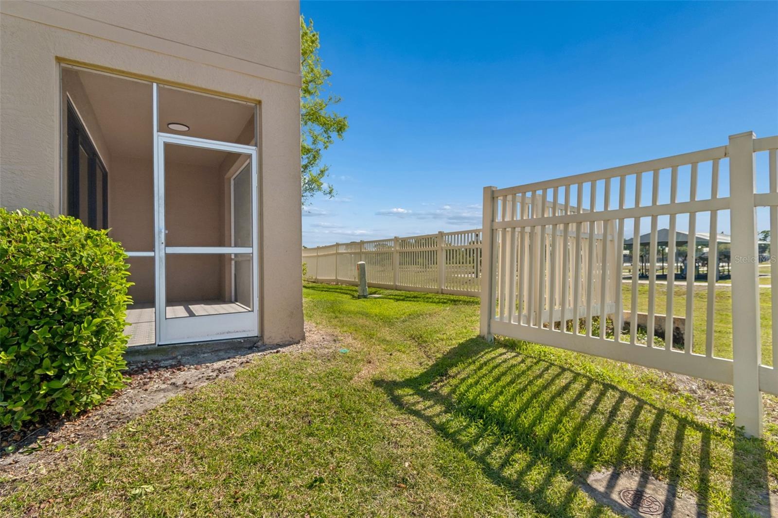 Image 69 of 77 For 6054 54th Street N