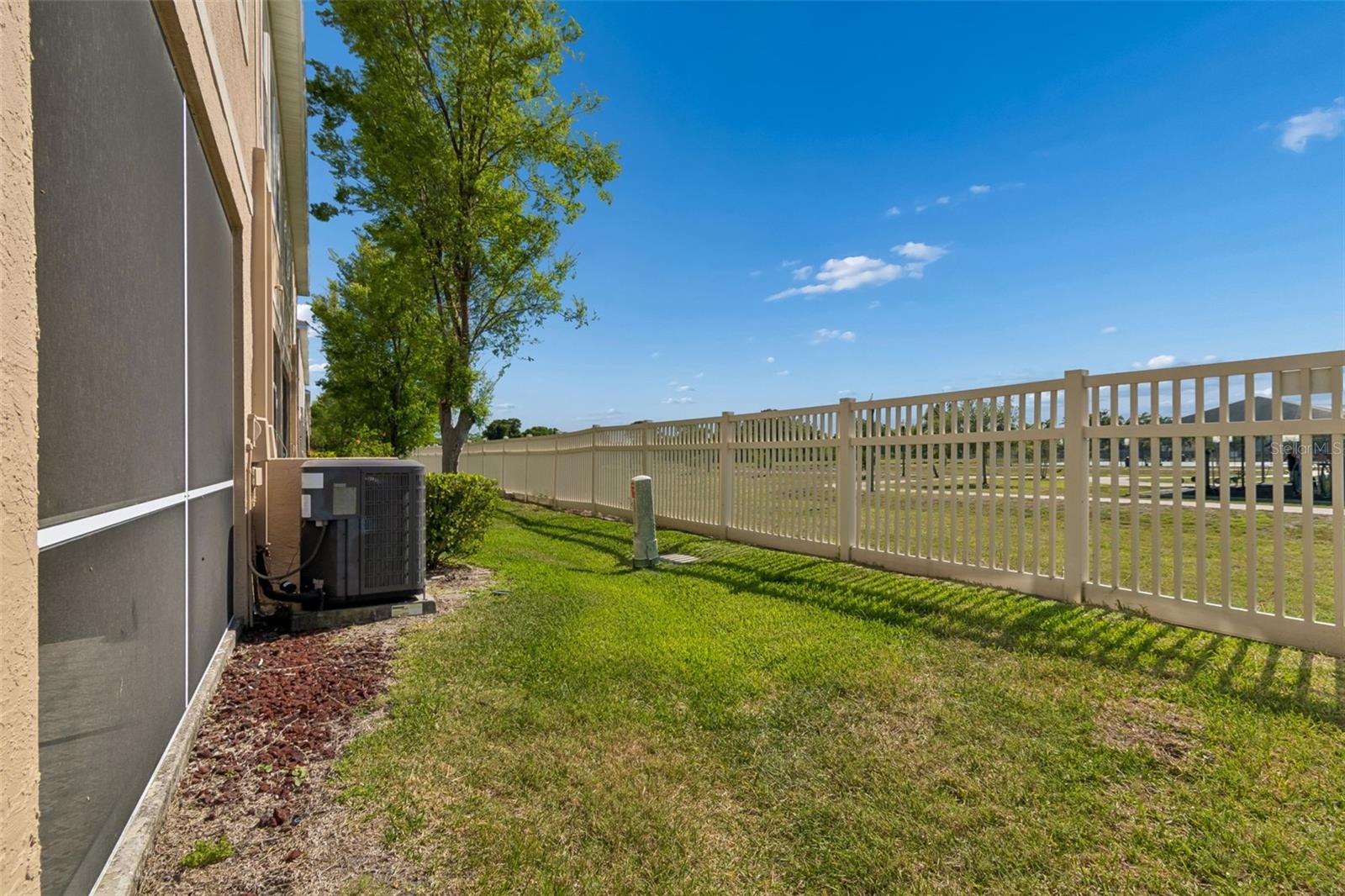 Image 70 of 77 For 6054 54th Street N