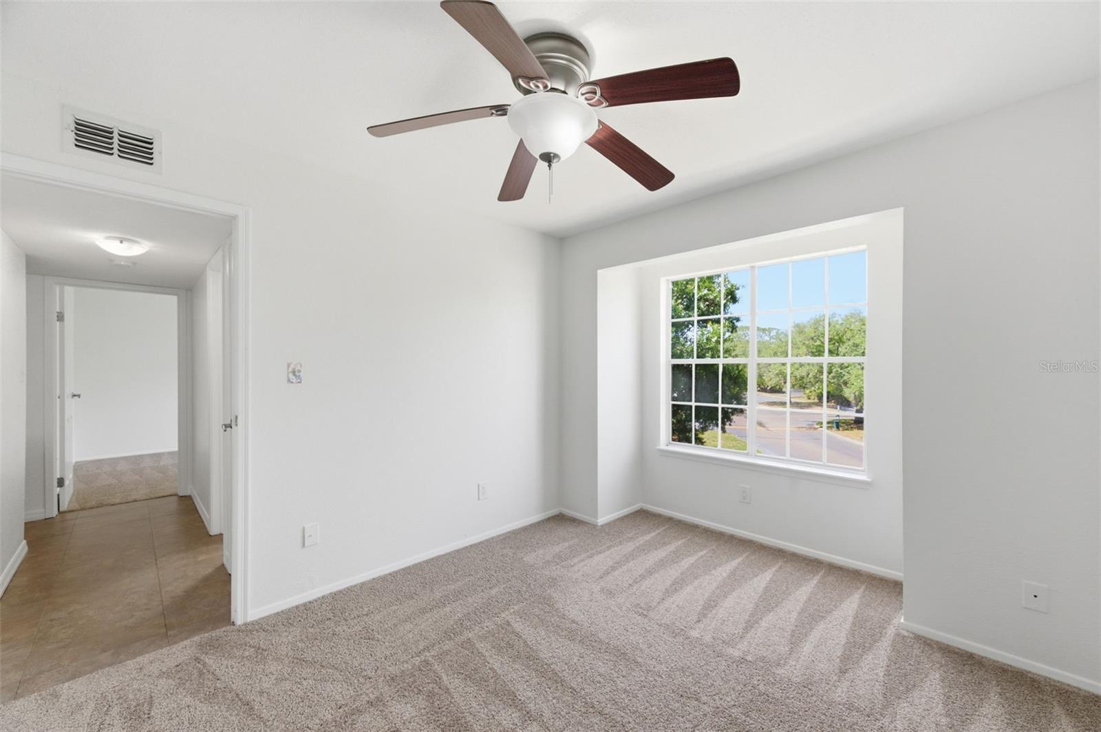 Listing photo id 22 for 9100 Dr Martin Luther King Jr Street N 120