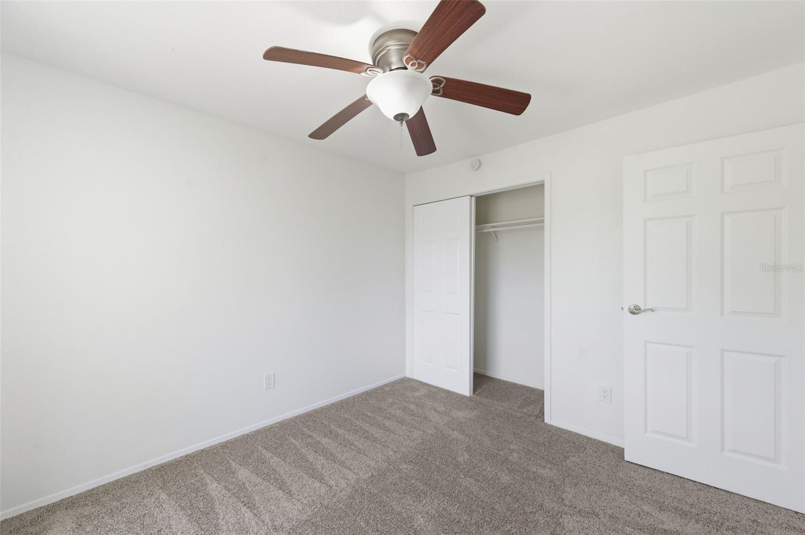 Listing photo id 24 for 9100 Dr Martin Luther King Jr Street N 120