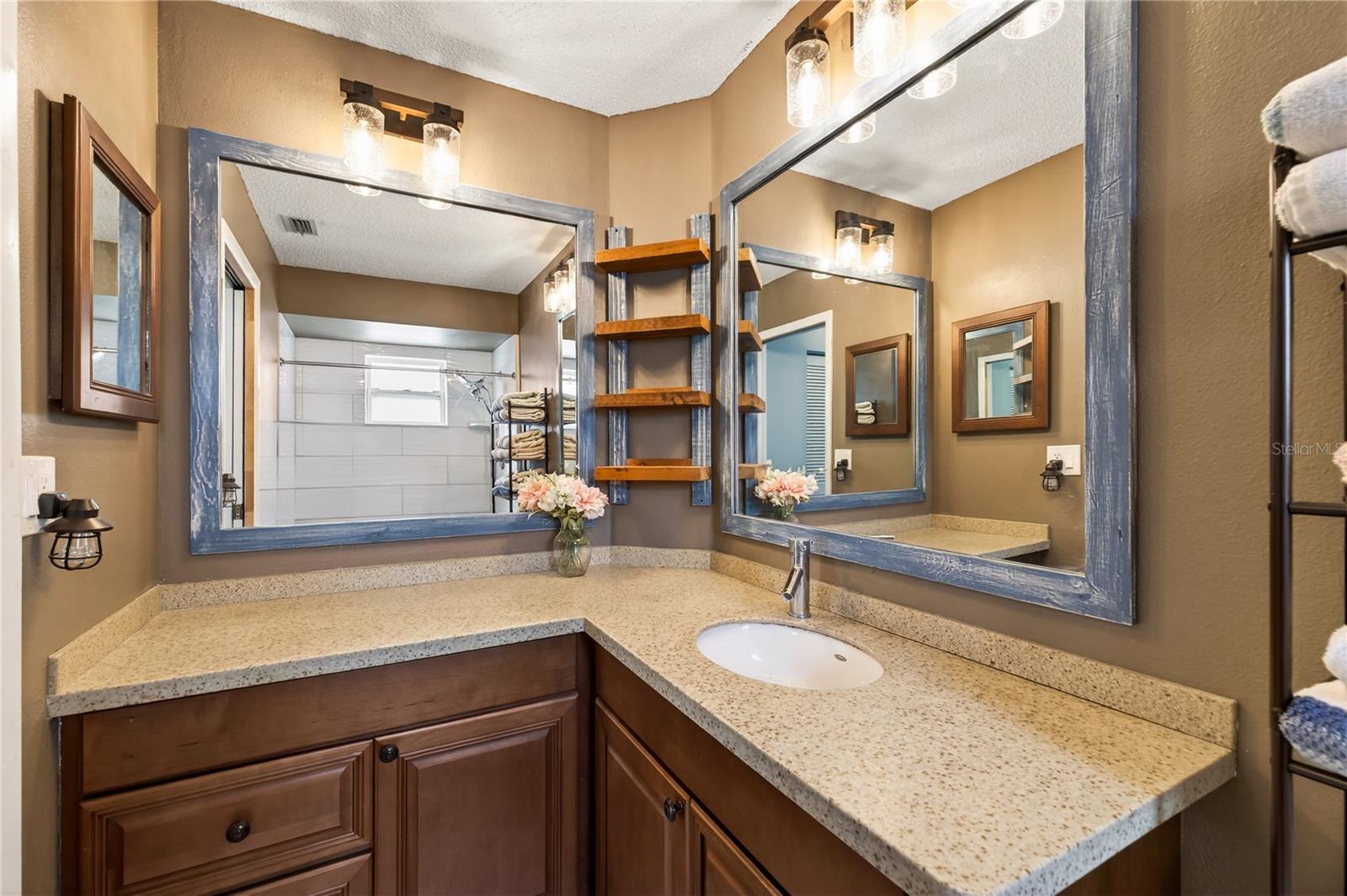 Image 13 of 23 For 7226 Bramblewood Drive