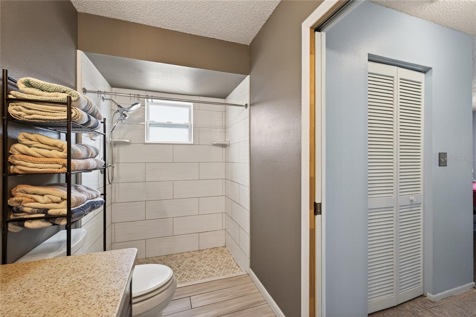 Image 14 of 23 For 7226 Bramblewood Drive