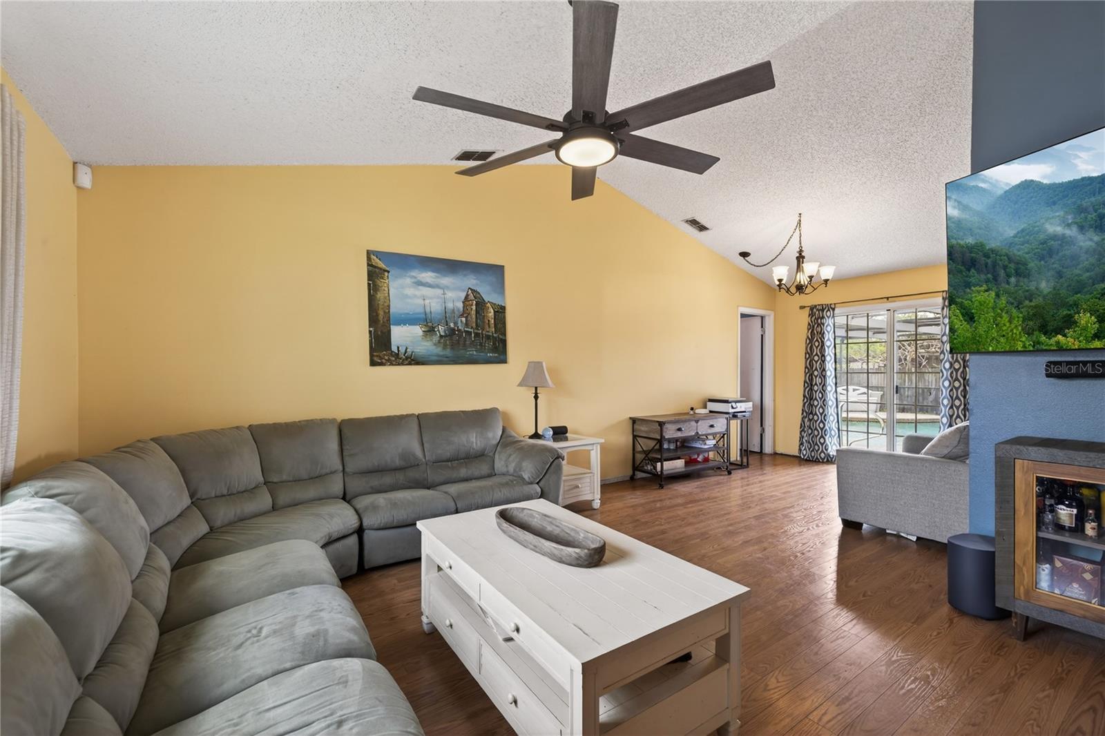 Image 2 of 23 For 7226 Bramblewood Drive