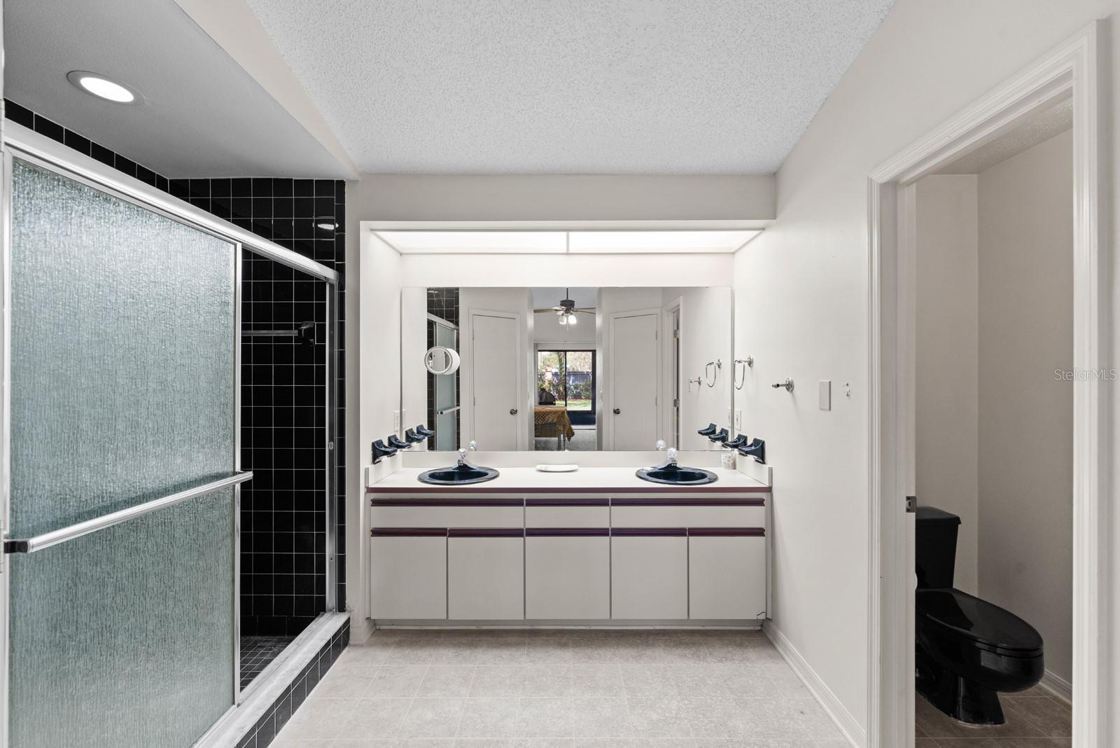 Image 12 of 37 For 7710 Nature Trail