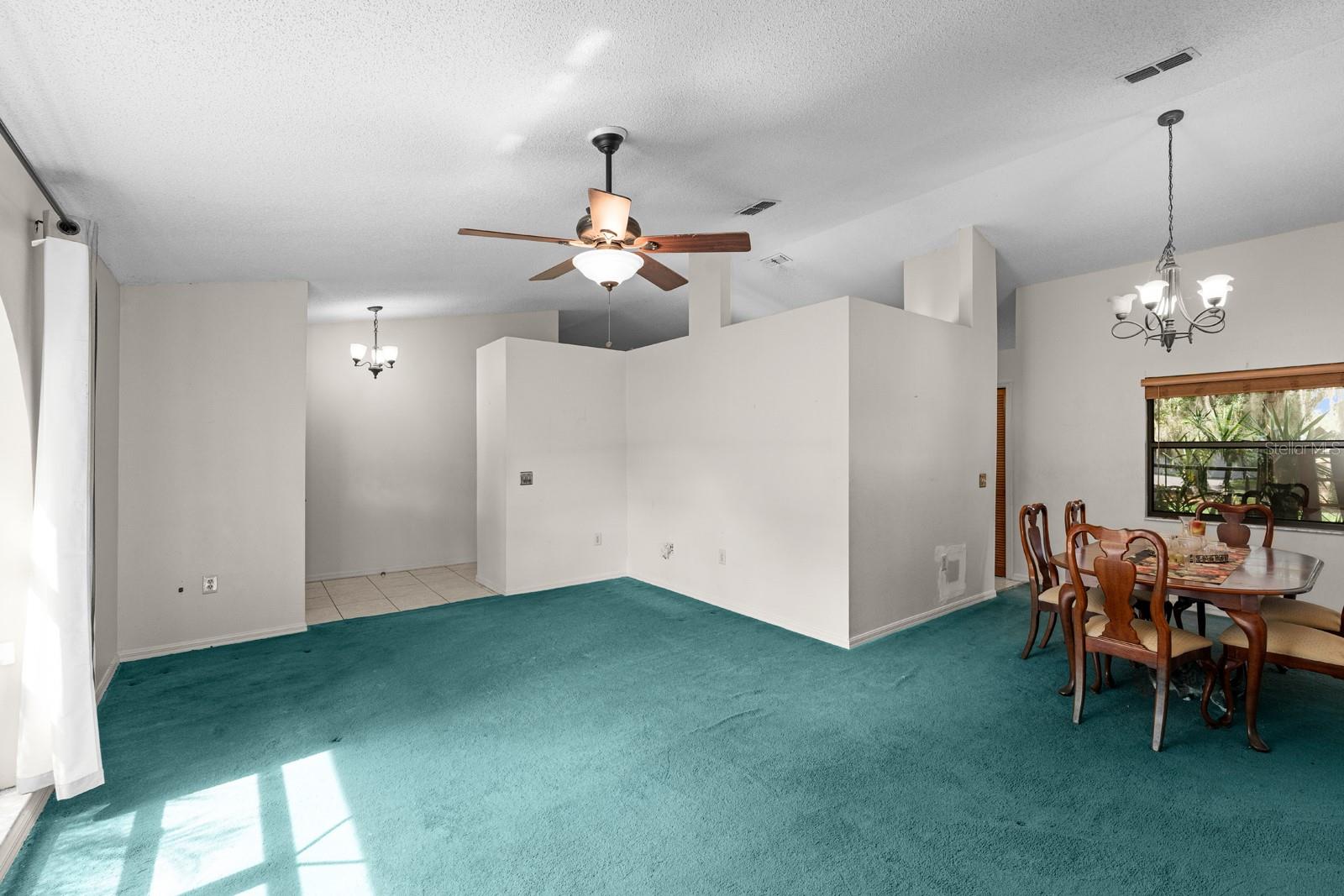 Image 28 of 37 For 7710 Nature Trail