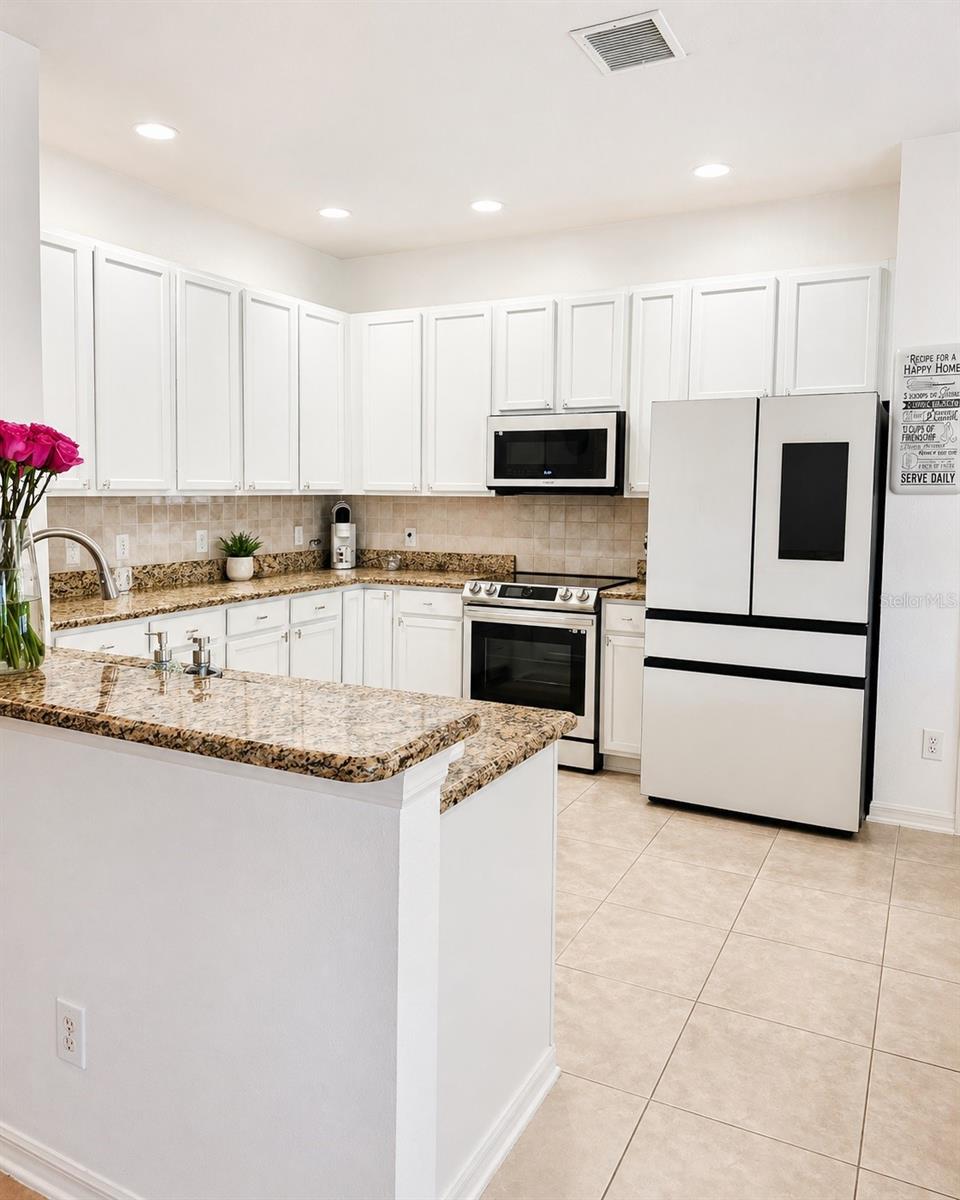 Image 10 of 23 For 7942 Endless Summer Court
