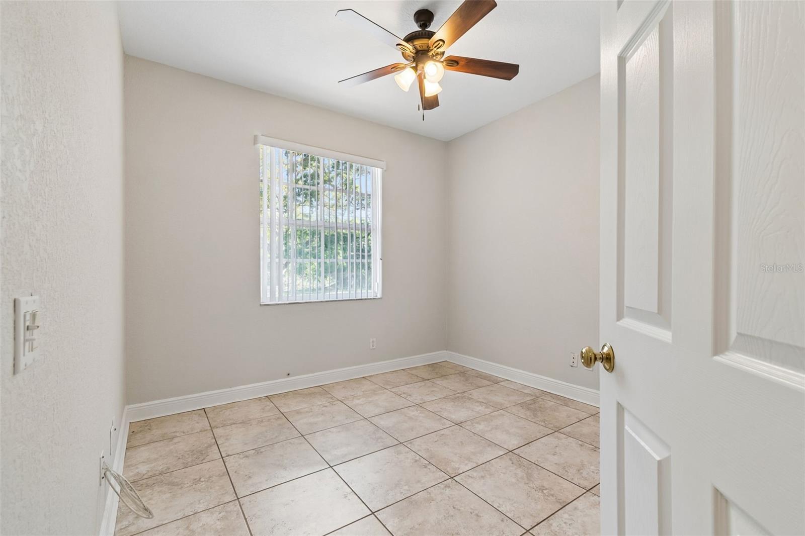 Image 12 of 86 For 1208 Dr Ml King Jr Street N