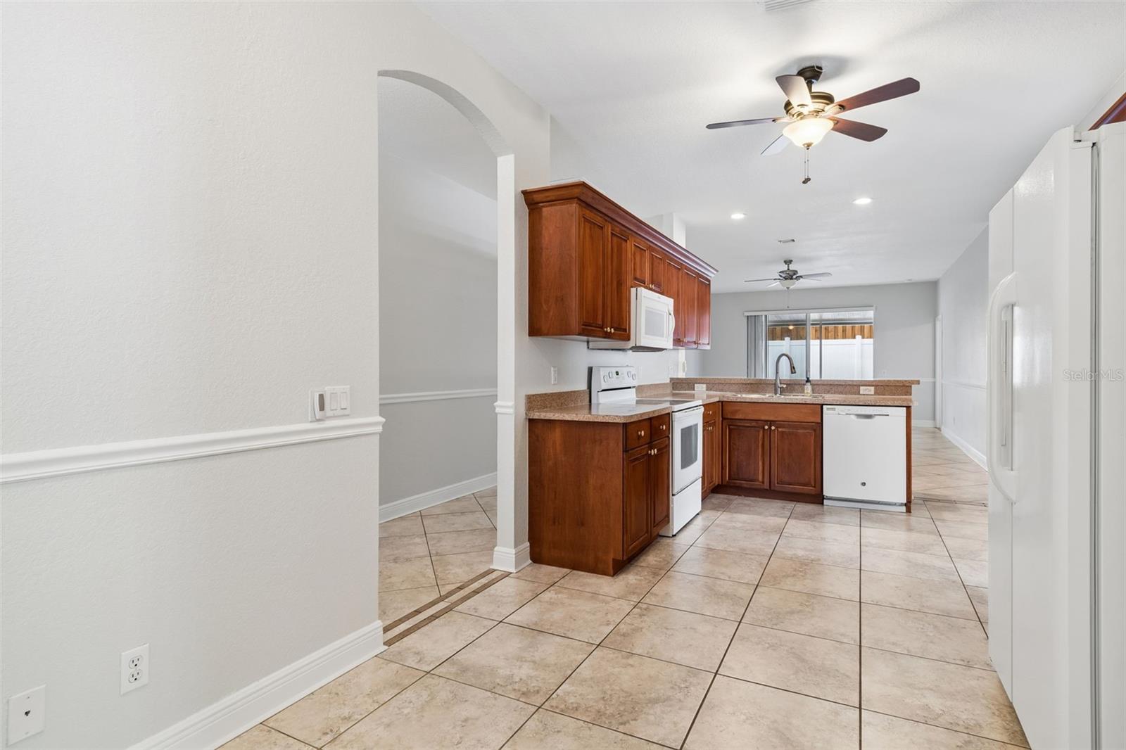 Image 28 of 86 For 1208 Dr Ml King Jr Street N