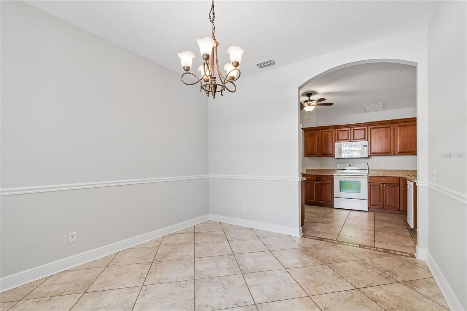 Image 31 of 86 For 1208 Dr Ml King Jr Street N