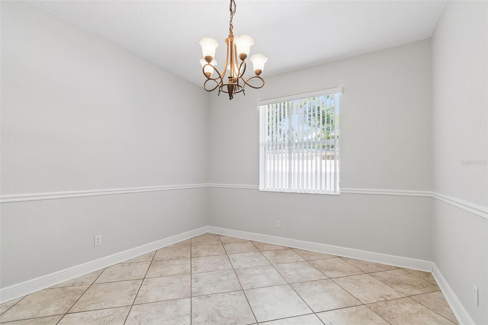 Image 33 of 86 For 1208 Dr Ml King Jr Street N