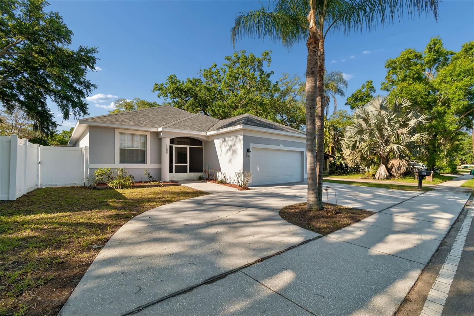 Image 7 of 86 For 1208 Dr Ml King Jr Street N