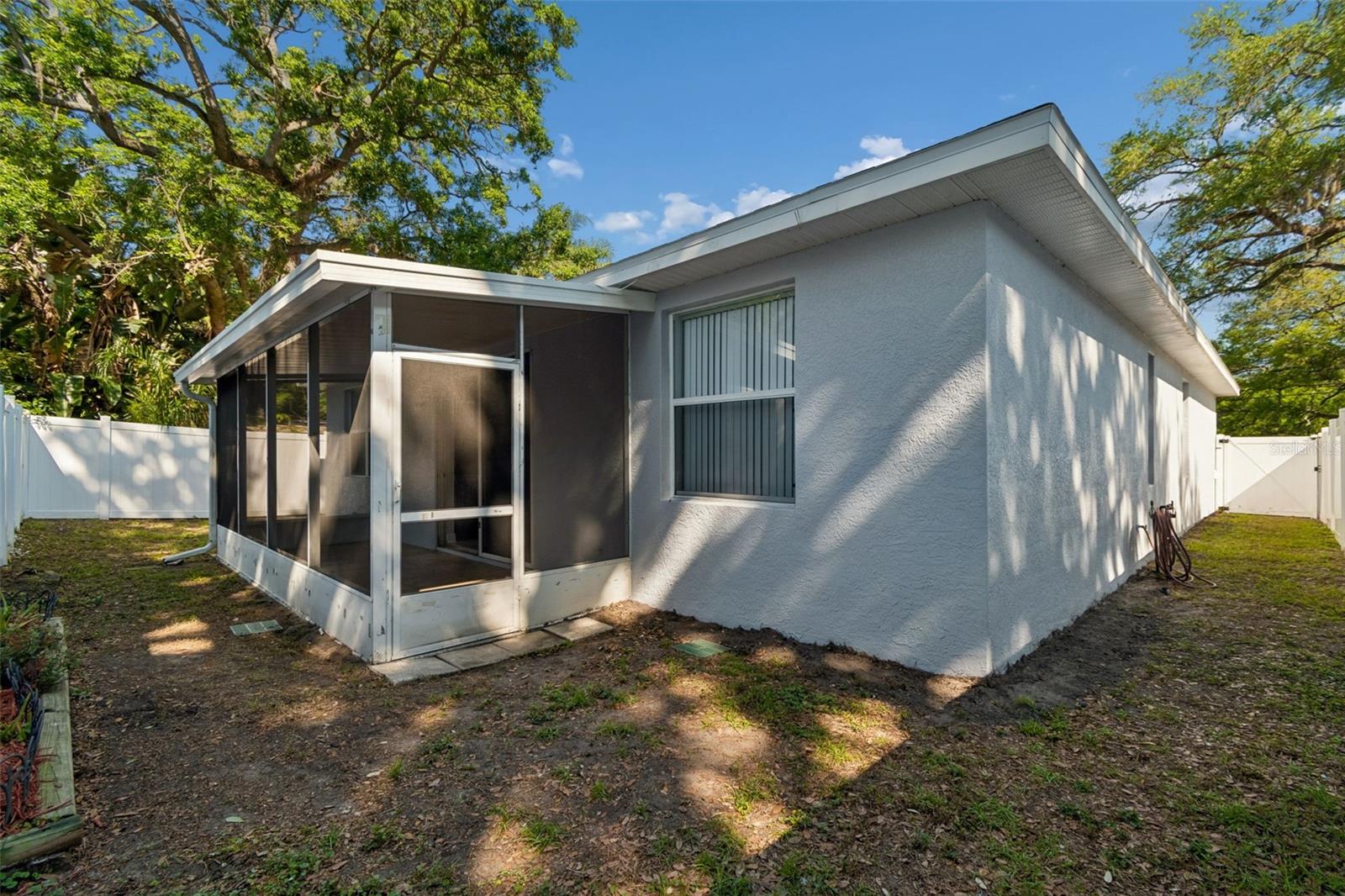 Image 71 of 86 For 1208 Dr Ml King Jr Street N