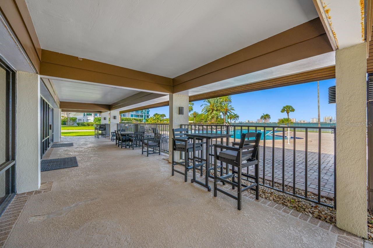 Image 27 of 38 For 100 Oakmont Lane 402