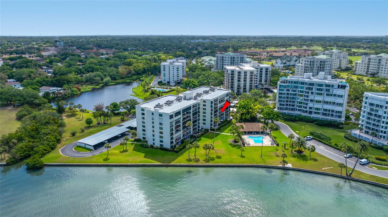 Image 36 of 38 For 100 Oakmont Lane 402